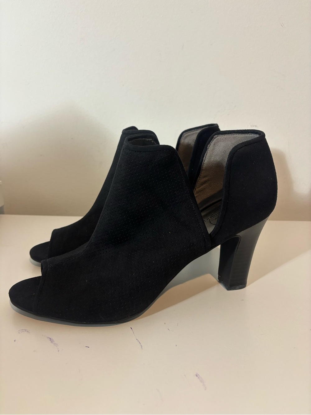Life Stride Simply Comfort 10M Black Ankle Booties Open Toe Suede Dress Shoes